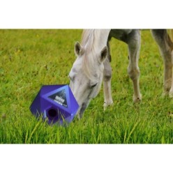 Maximus Feed & Play Bleu pour Cheval - Jeu et nourriture en un!