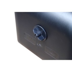 Bol d'alimentation/d'eau 15 L anti-renversement Vplast