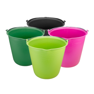 Seau 15L Vplast avec bec verseur Noir - Écurie et Terrain